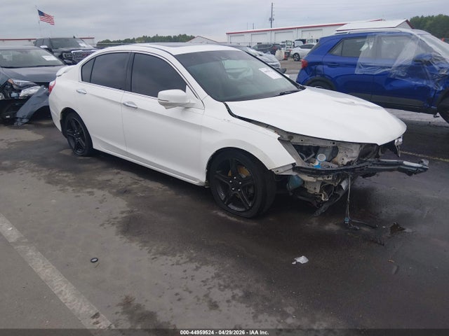 Salvage Honda Accord Image