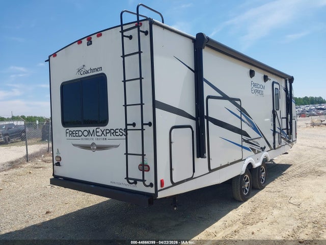 Coachmen Freedom Express Ultr