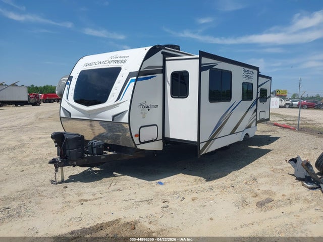Coachmen Freedom Express Ultr