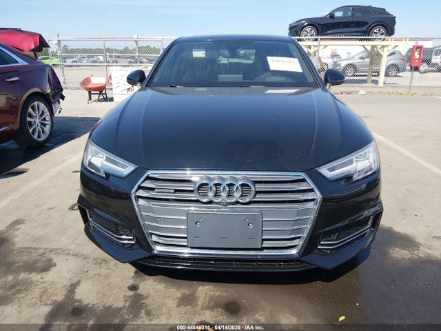 Audi A4 2.0t Premium