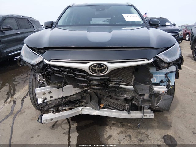 Toyota Highlander Xle
