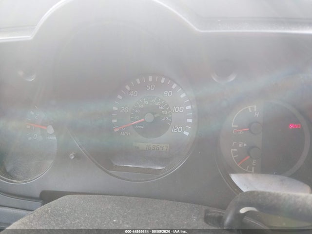 Nissan Frontier Xe