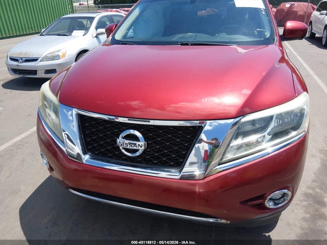 Nissan Pathfinder Platinum