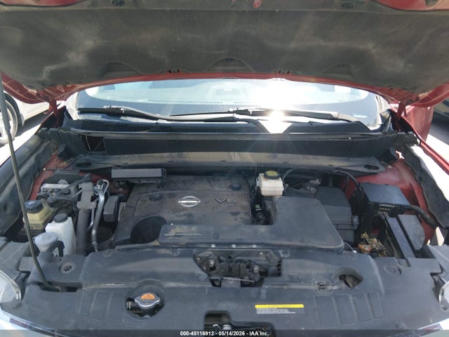Nissan Pathfinder Platinum