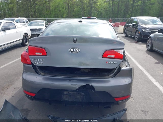 Kia Forte Ex