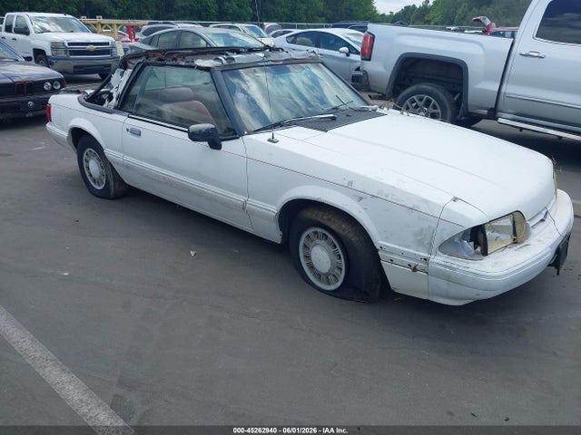 Salvage Ford Mustang Image