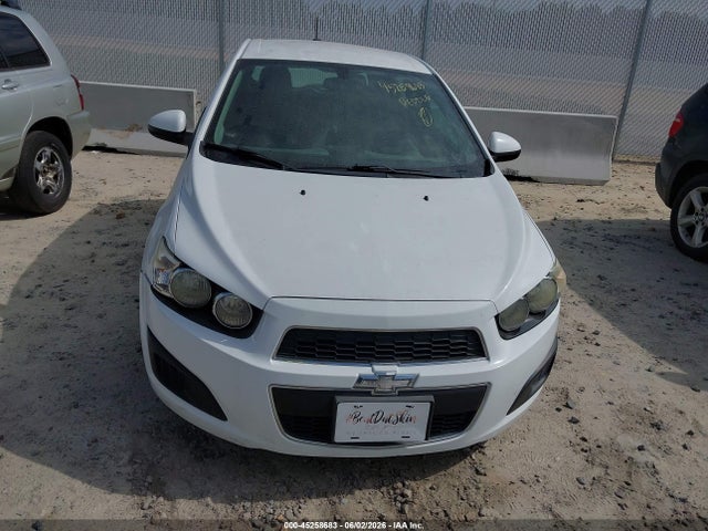 Chevrolet Sonic Ls Auto