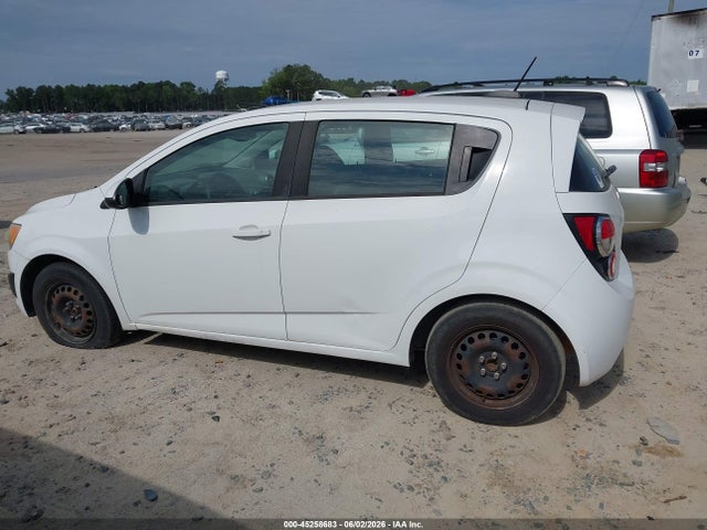 Chevrolet Sonic Ls Auto