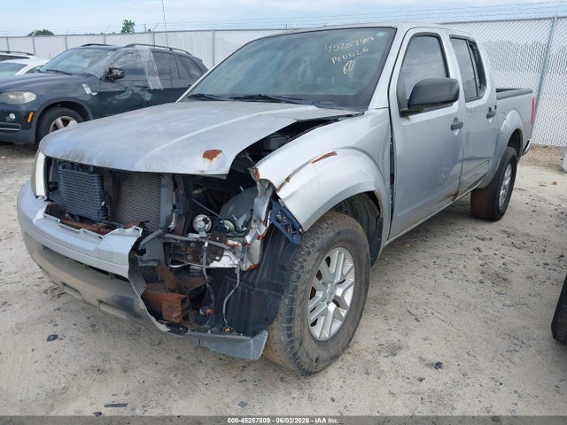 Nissan Frontier Sv