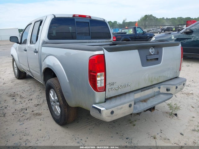 Nissan Frontier Sv