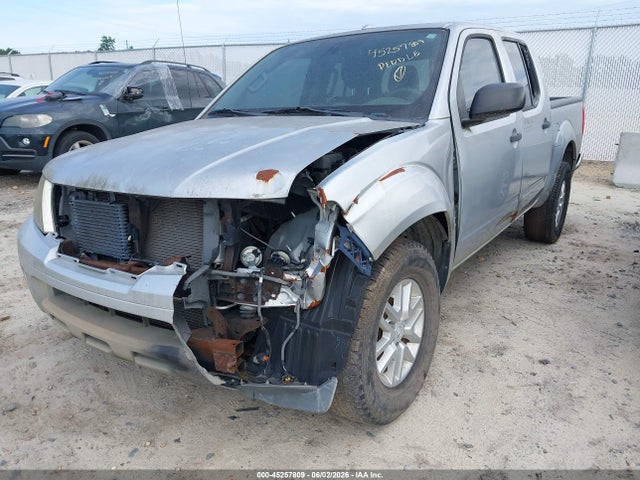 Nissan Frontier Sv