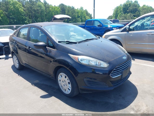 Salvage Ford Fiesta Image