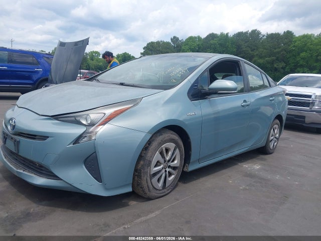 Toyota Prius Three