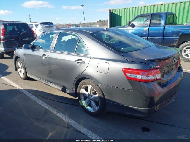 Toyota Camry Se V6