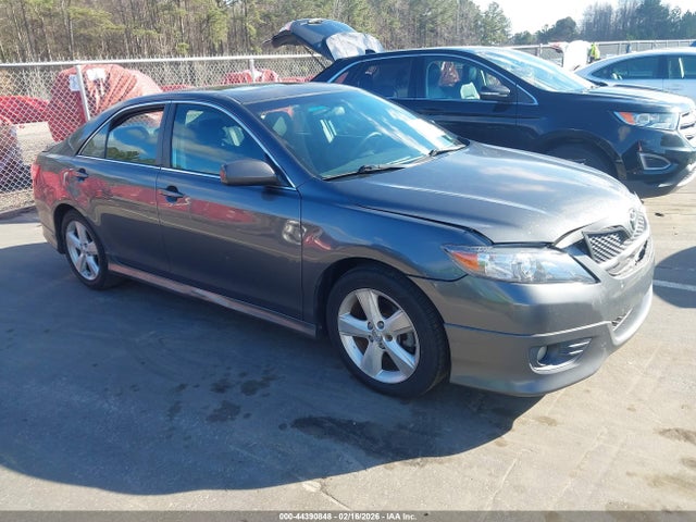 Salvage Toyota Camry Image