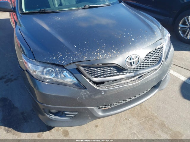 Toyota Camry Se V6