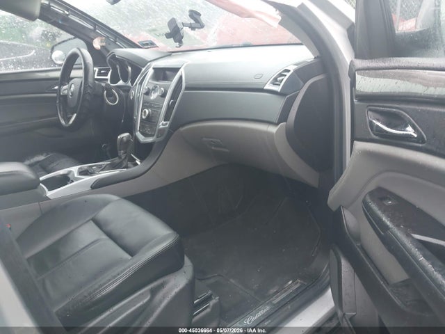 Cadillac SRX Standard