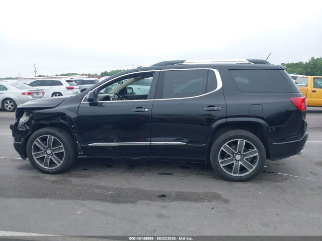 GMC Acadia Denali