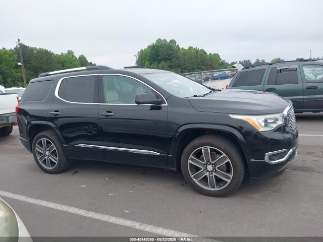 GMC Acadia Denali