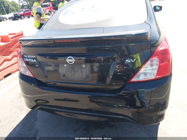 Nissan Versa 1.6 Sv
