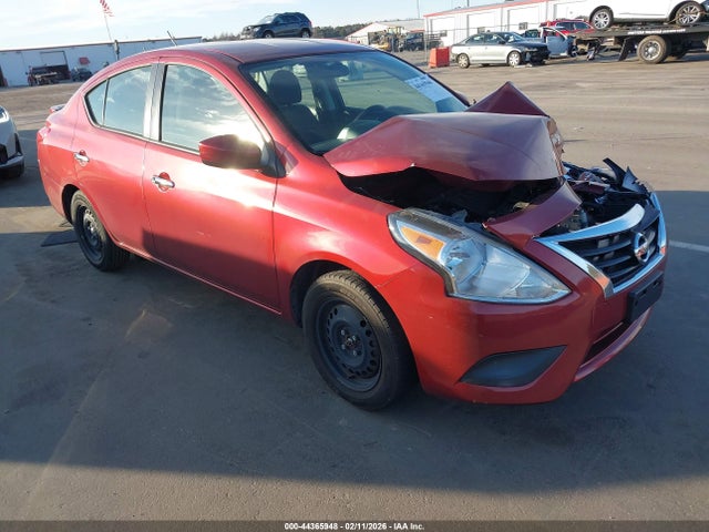 Salvage Nissan Versa Image