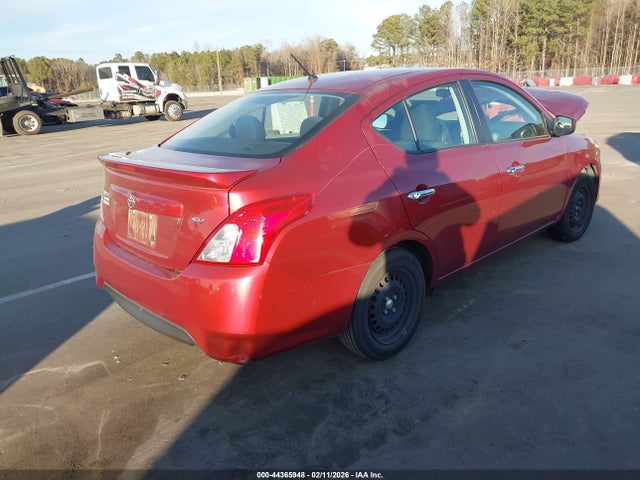Nissan Versa 1.6 Sv