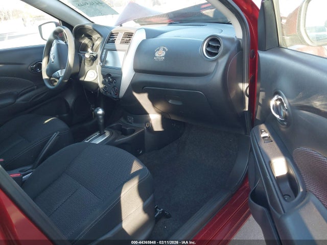 Nissan Versa 1.6 Sv