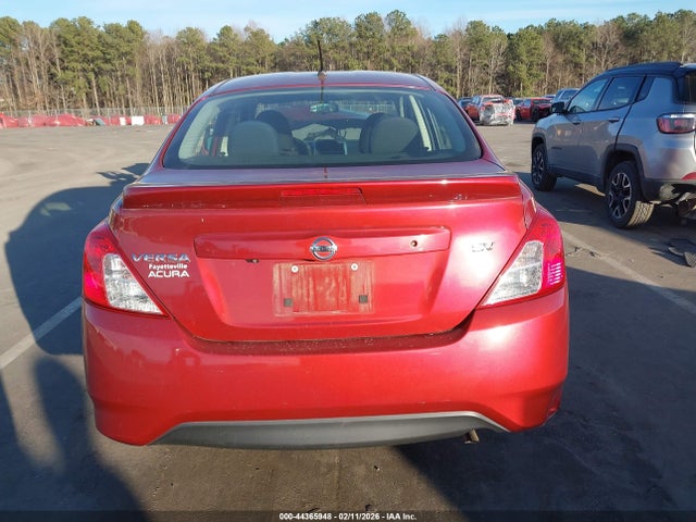 Nissan Versa 1.6 Sv
