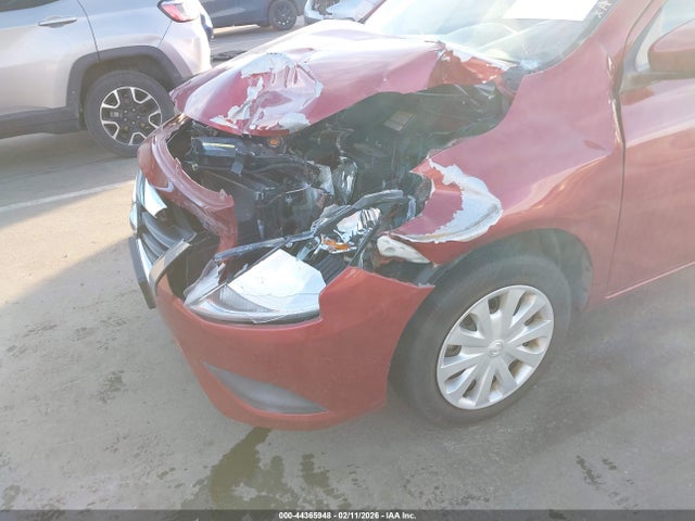 Nissan Versa 1.6 Sv