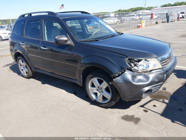 Salvage Subaru Forester Image