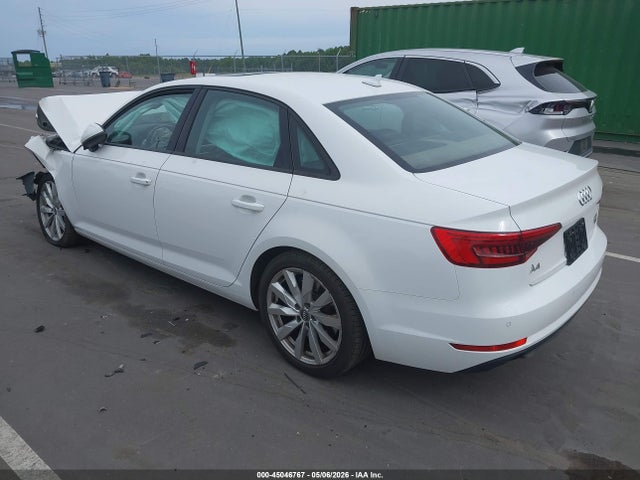 Audi A4 2.0t Premium