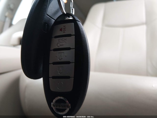 Nissan Pathfinder Sl