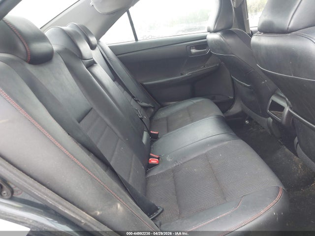 Toyota Camry Se