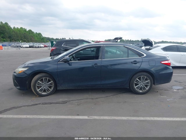 Toyota Camry Se