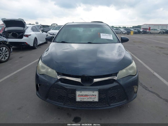 Toyota Camry Se