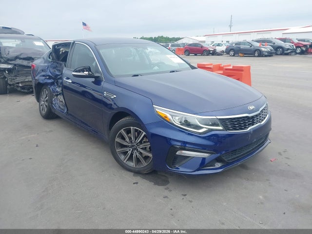 Salvage Kia Optima Image