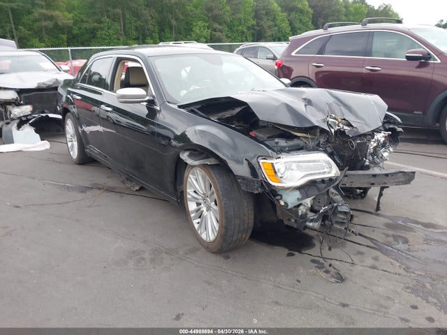 Salvage Chrysler 300 Image
