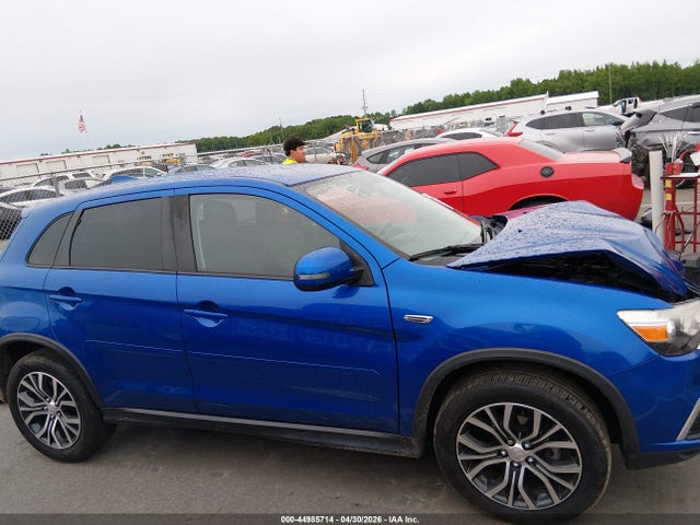 Mitsubishi Outlander 2.0 Es