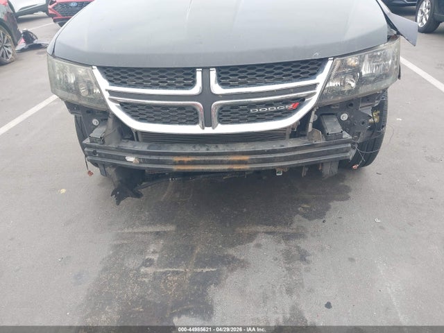Dodge Journey Sxt