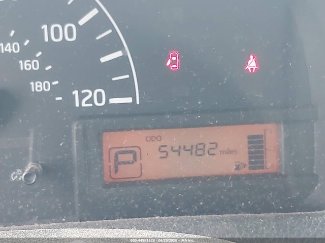 Nissan Nv S