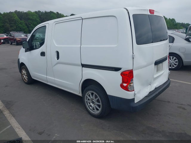 Nissan Nv S