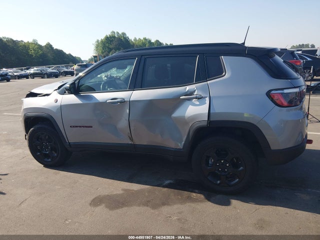 Jeep Compass Trailhawk 4x4
