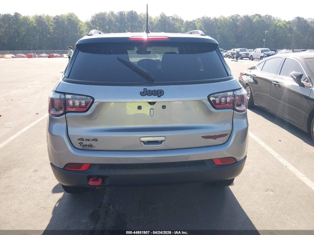 Jeep Compass Trailhawk 4x4