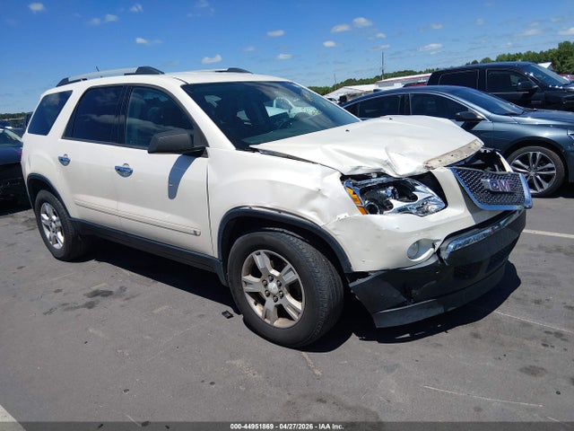 Salvage GMC Acadia Image
