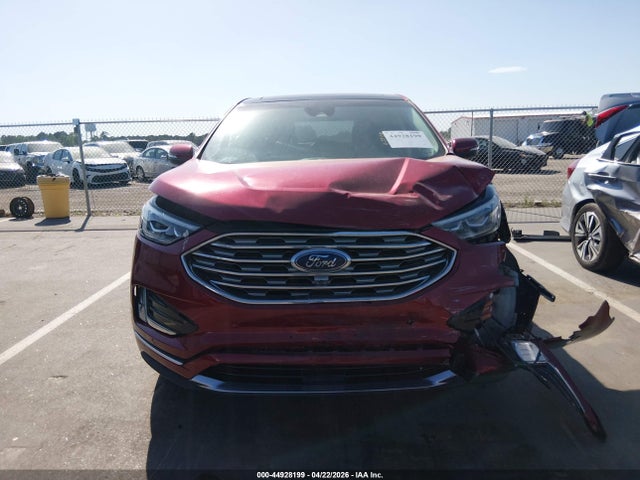Ford Edge Titanium