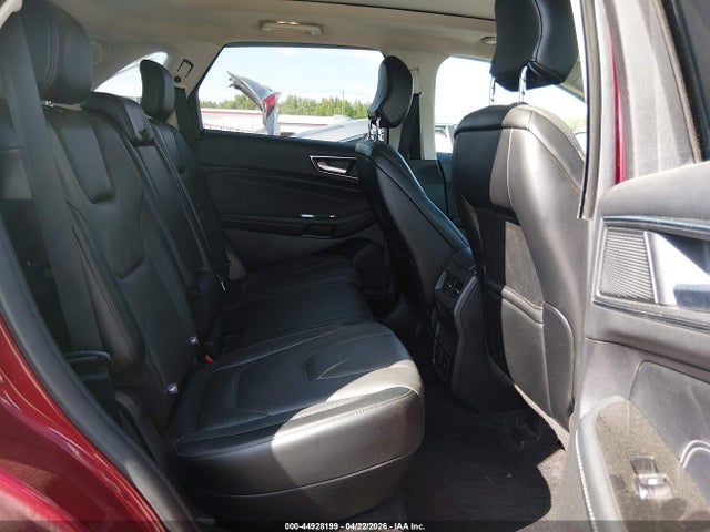 Ford Edge Titanium