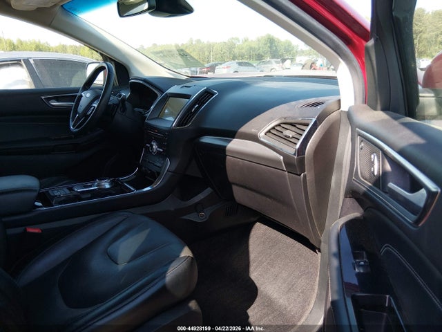 Ford Edge Titanium