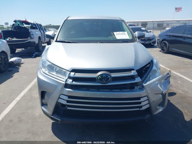 Toyota Highlander Le Plus
