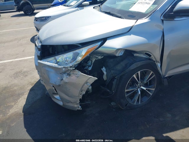 Toyota Highlander Le Plus