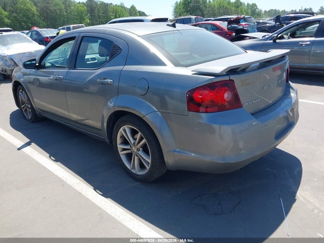 Dodge Avenger Se V6